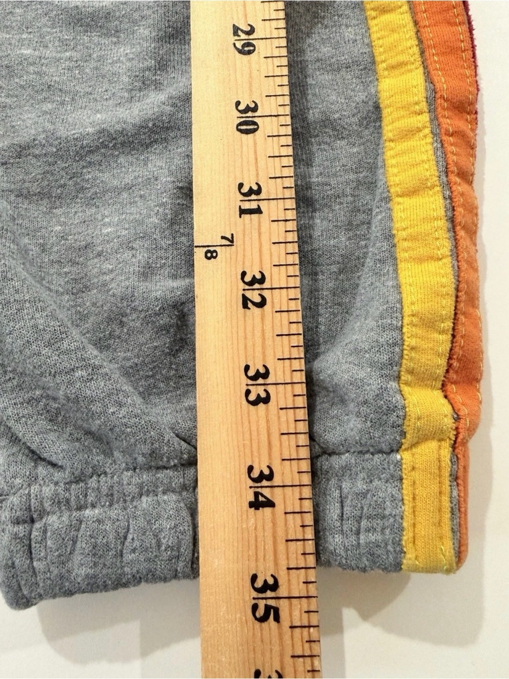 Aviator Nation 5 Stripe Rainbow
Sweat Set Gray Hoodie S Joggers L
Made in USA - Picture 8 of 9